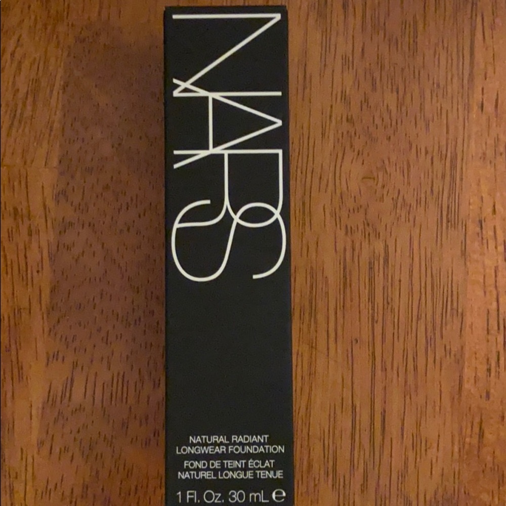 NARS Longwear foundation